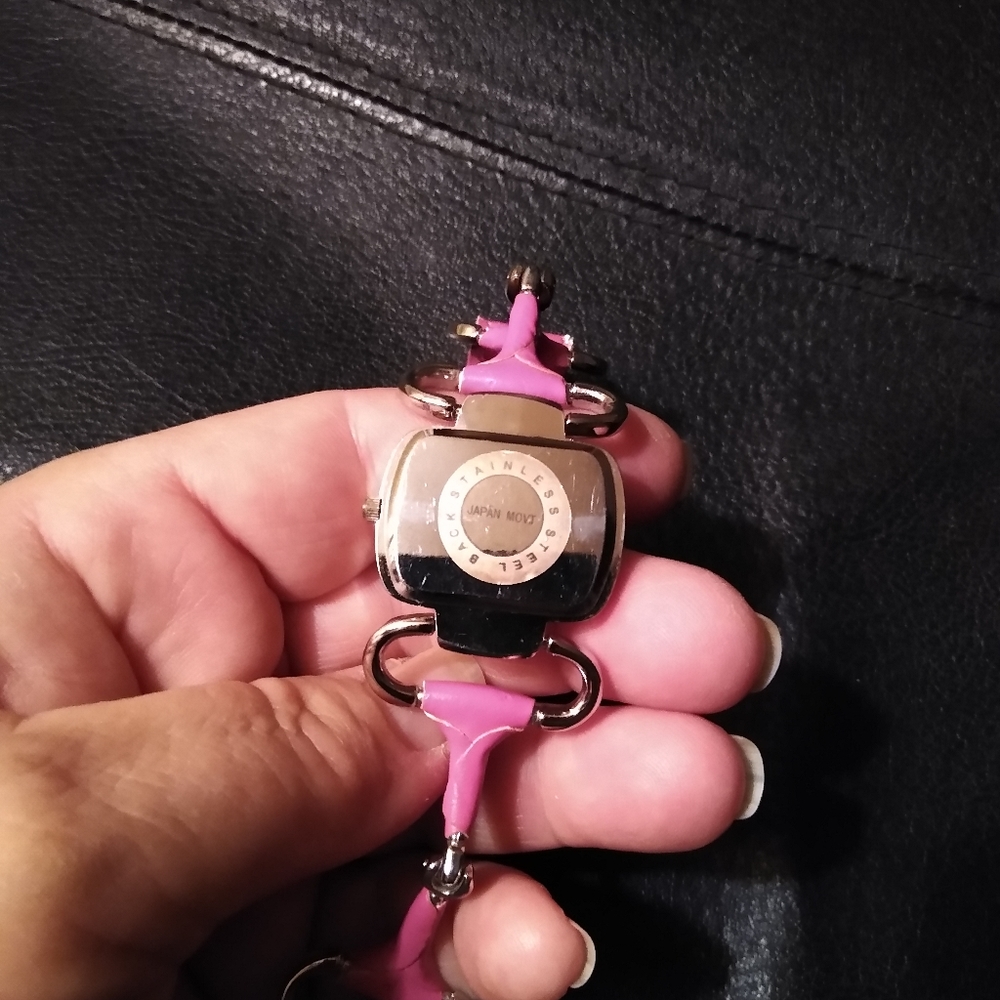 Pink Geneva Watch *Unique* - Picture 6 of 7